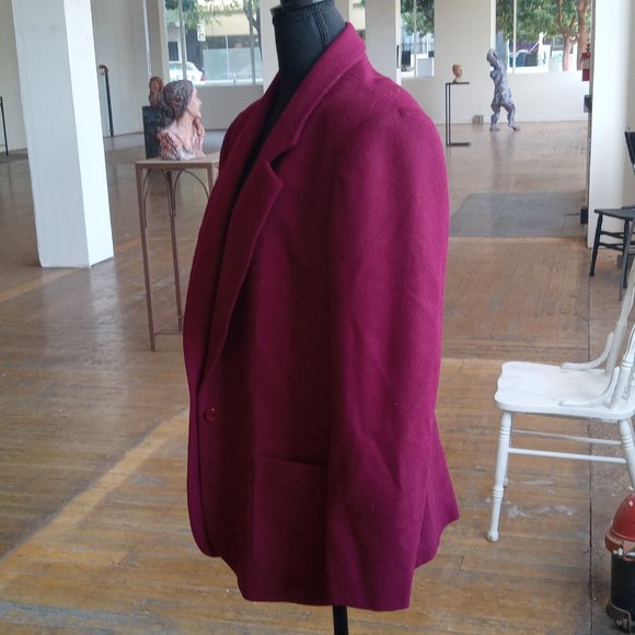 Koret burgundy wine, 100% wool vintage blazer - Picture 2 of 7